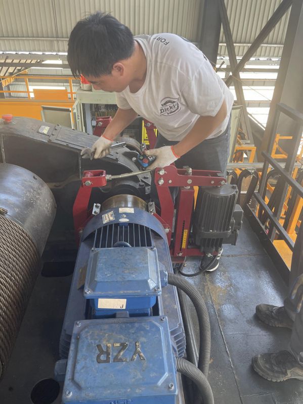 湖北黃岡冶金用天車(chē)SB100現場(chǎng)指導調試